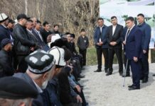 Ташиев заложил капсулу под строительство роддома в своем родовом селе