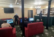 Бишкектеги букмекердик кеңселерге рейд жүрдү