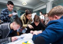 В Бишкеке и еще трех городах КР пройдет выставка российских вузов