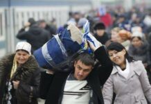 Бөтөн өлкөнүн паспортун алган мекендештер үчүн “Мекен-картка” документтерди кабыл алуу башталды