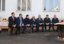 “Ким кайсы жерде болсо, ошол жерге отура калышкан”: Оштогу окуя боюнча мэрия үн катты