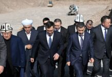 “Коррупцияга аралашып кетпесем болдубу?”: Жапаровдун Хабибулла Абдукадыр тууралуу маеги