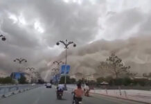 На Пекин обрушилась пыльная буря — видео