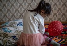 В Сокулуке женщина обвинила соседа в развратных действиях над ее 10-летней дочерью