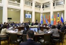 Шакиев Санкт-Петербургда өткөн КМШ ПААнын кеңешинин отурумуна катышты