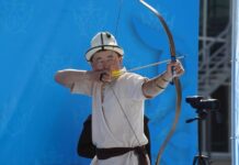 Кыргызстанец выиграл международные соревнования по стрельбе из лука