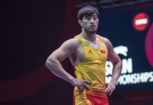 Узур Джусупбеков завоевал серебряную медаль чемпионата Азии по борьбе