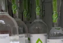 “АЮ” компаниясынан 260 тонна мыйзамсыз спирт, маркасы жок 13 миң бөтөлкөдөгү алкоголдук ичимдиктер табылды