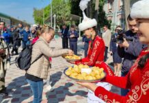 Бишкекке Европадан туристтик поезд келди