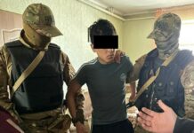 “Принцесса Дури” аталышындагы интернет-дүкөнүнүн баңги тобунун мүчөлөрү кармалды