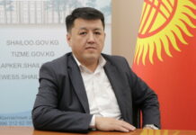 Илимбек Аттокур уулу депутаттыкка талапкерлигин койду