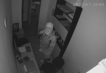 В Бишкеке обокрали офис. Среди задержанных 14-летний парень