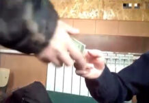 Задержаны 13 сотрудников Минтранса за вымогательство денег у водителей грузовиков