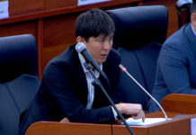 Эрулан Кокулов: «Доктур кыргызча сүйлөсө, жакшыраак дарылайбы?»