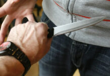 В Кара-Суу местный депутат стал участником поножовщины