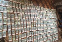 На КПП «Кайтпас» и «Өтүкчү» военнослужащие вымогали деньги с граждан