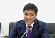 Интервью с Бакиевым. В администрации президента призывали не политизировать ситуацию