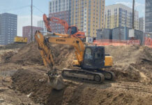 Уроженец КР погиб на стройке в Екатеринбурге от удара ковшом экскаватора