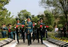 Калаада Жеңиштин 78 жылдыгына арналган митинг-реквием өттү, – сүрөт