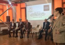 Бишкекте Конституция боюнча тегерек стол өтүп жатат