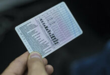 Где получить водительское удостоверение быстро и без очереди, рассказали в МВД