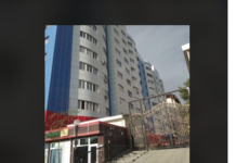 Индиялык студент көп кабаттуу үйлөрдүн 6-кабатынан кулап каза болду