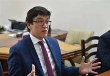 Байсалов: Президентке ишеним көрсөтпөө сунушу – Бекназаровдун эле каалоосу