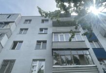 Бишкекте борбордук көчөлөрдөгү үйлөрдүн фасаддары жаңыланды