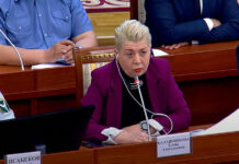 В доме главы Фонда развития туризма Калашниковой также провели обыск