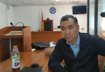 Супругу Равшана Джеенбекова забрали в ГКНБ