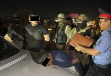 В Оше провели спецоперацию по задержанию уголовников с оружием — фото