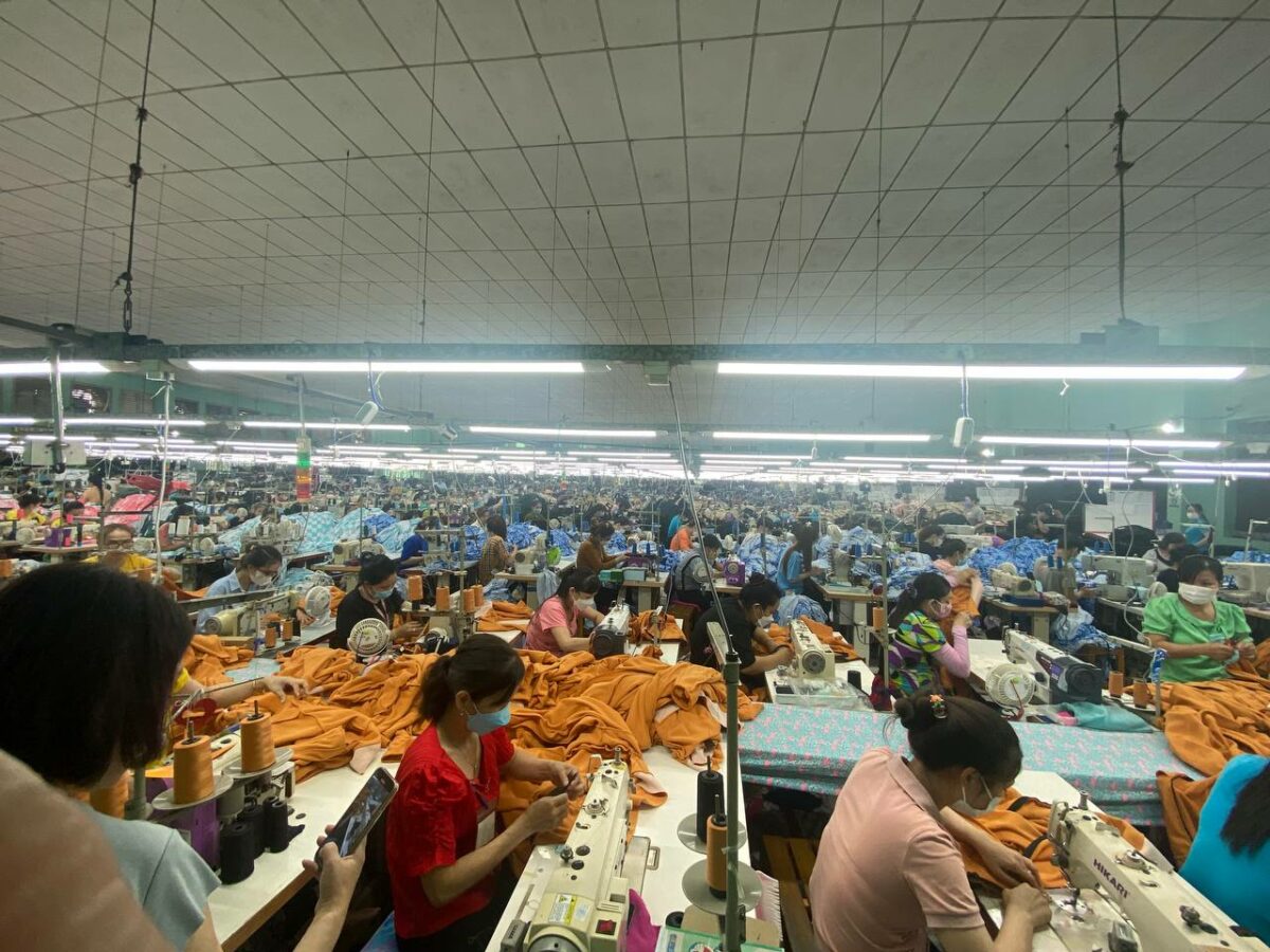 photo 2023 05 04 14 42 02 Кыргызские швейники ознакомились с опытом работы швейного сектора Вьетнама