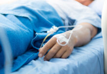 Ок тийген ИИМдин атайын багыттагы кызматкерине операция жасалды