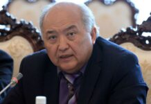 Кадыр Кошалиев курултайдын төрагалыгынан кетти