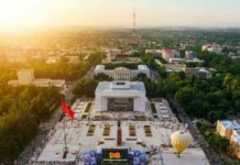 На площади Ала-Тоо во время празднования вчера потерялось более 500 детей