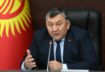 Марат Иманкулов: Кыргызстандын кошуна мамлекеттерге аймактык дооматы жок