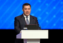 Садыр Жапаров: В ближайшее время мы сами начнем печатать сомы внутри страны