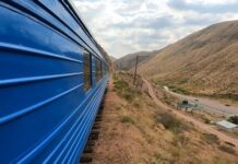 Пассажирский поезд «Бишкек—Балыкчи» начнет курсировать с 16 июня