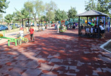 В Бишкеке открыли новый сквер с воркаут-зоной — фото