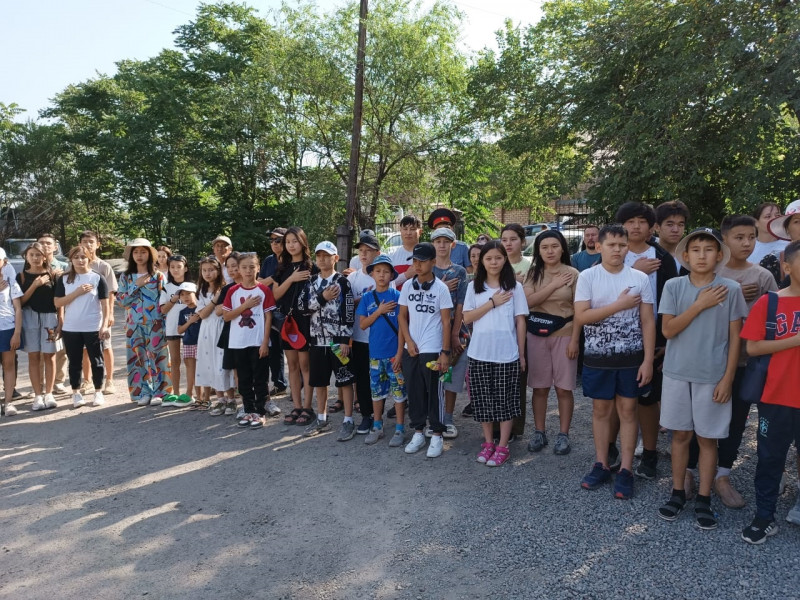 1686919444 Победители «Школьной лиги» Бишкека отправились на отдых на Иссык-Куль