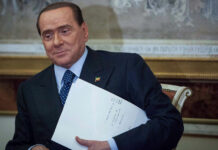 Умер бывший премьер-министр Италии Сильвио Берлускони