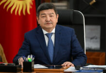 Жапаров суу чарба кызматкерлерин куттуктады