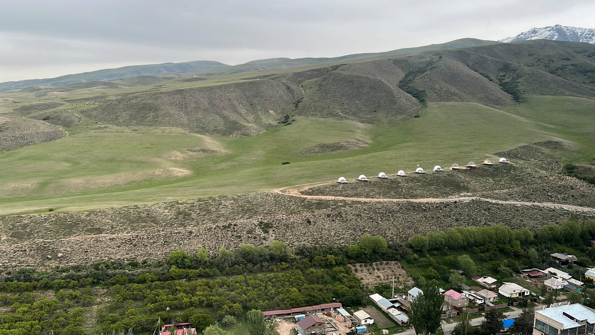 647b47d5d05a4 Акылбек Жапаров на вертолете посетил ряд объектов в Иссык-Кульской области