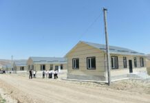 Конфликт на границе. В Баткене достроили дома для пострадавших — фото