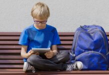 Балдардын ден соолугуна зыян келтирген маалыматтарды тараткандар айыпка жыгылат