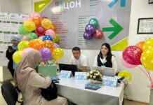 В ЦОНах Бишкека прошла акция «Детям – сладости, родителям – ОЭП»