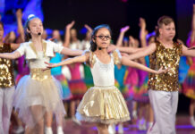 Бишкекте «Наристе» фольклордук фестивалы башталды