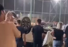 Возле парка Ынтымак-2 легковушка вылетела с дороги и перевернулась — видео