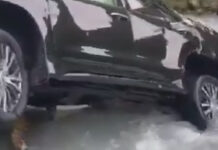 На автодороге Бишкек — Кой-Таш Лексус упал в реку, водителя не нашли