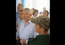 Дело Кемпир-Абада. Обвиняемых вывели из зала суда за пение гимна КР